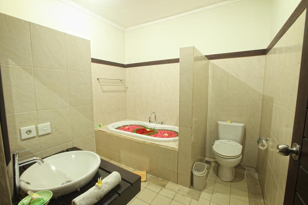 Nyoman Karsa Bungalow Ubud  Luaran gambar